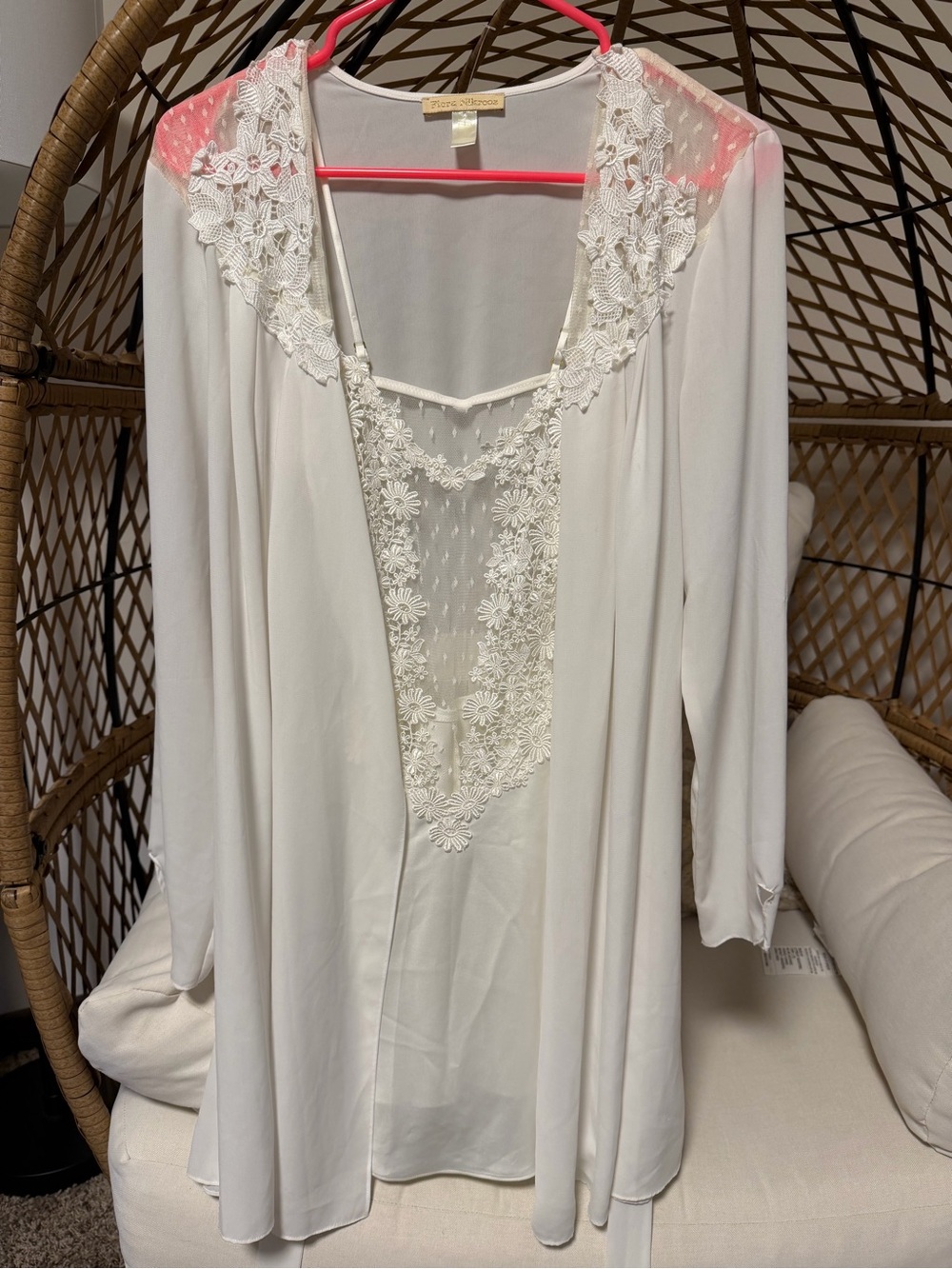 Flora Nikrooz Robe— NO SLIP